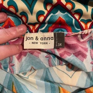 I’m selling a multi color skirt